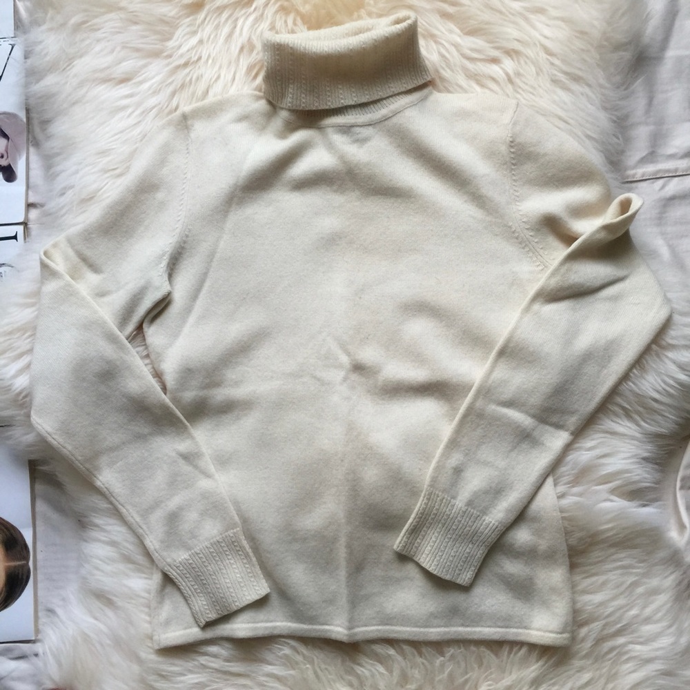 ANN TAYLOR CASHMERE TURTLENECK SZ XSMALL
